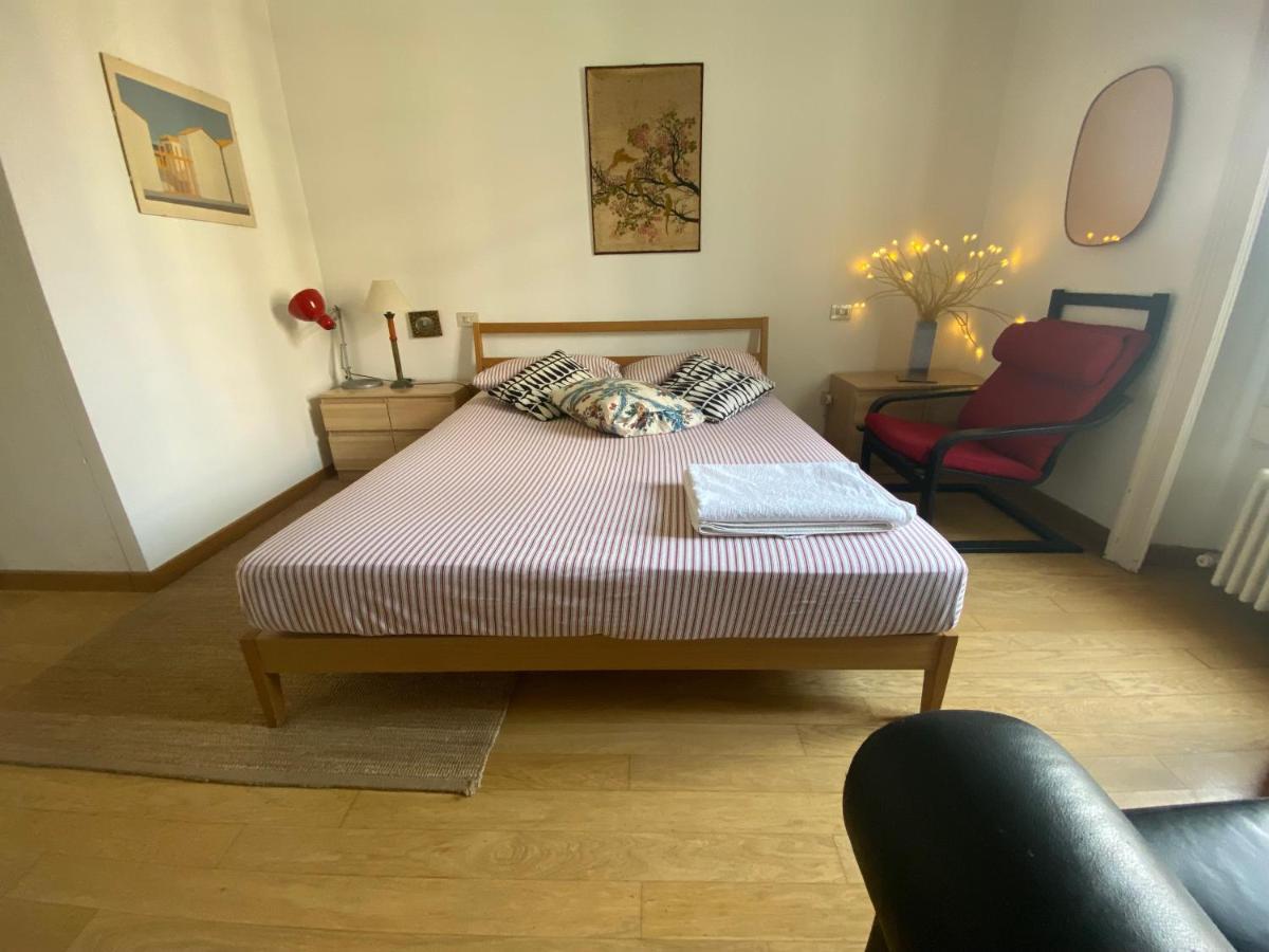 New Luxury Navigli Whole Apartment Milaan Buitenkant foto